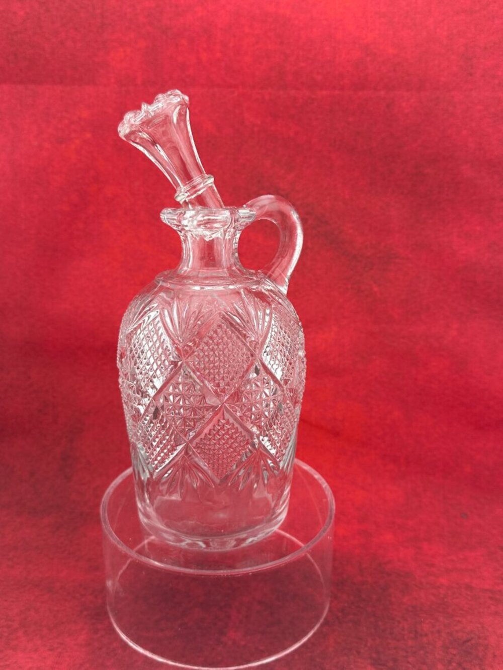 EARLY AMERICAN PATTERN GLASS STYLE PRESSED GLASS JUG/DECANTER with GLASS STOPER - Picture 6 of 9